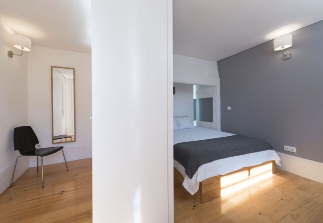Apartment in Porto - Almada Garden Apartment (N14)