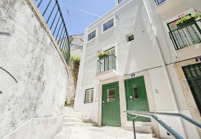 Studio in Lisbon - Alfama Boutique Apartment (C44)