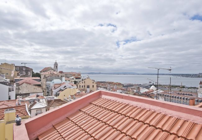 Apartment in Lisbon - Bica River View II (C87)
